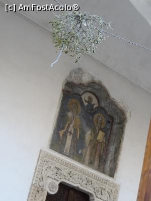 [P15] Vâscul cu noroc la Biserica Bucur.  » foto by tata123 🔱
 - 
<span class="allrVoted glyphicon glyphicon-heart hidden" id="av833032"></span>
<a class="m-l-10 hidden" id="sv833032" onclick="voting_Foto_DelVot(,833032,3729)" role="button">șterge vot <span class="glyphicon glyphicon-remove"></span></a>
<a id="v9833032" class=" c-red"  onclick="voting_Foto_SetVot(833032)" role="button"><span class="glyphicon glyphicon-heart-empty"></span> <b>LIKE</b> = Votează poza</a> <img class="hidden"  id="f833032W9" src="/imagini/loader.gif" border="0" /><span class="AjErrMes hidden" id="e833032ErM"></span>