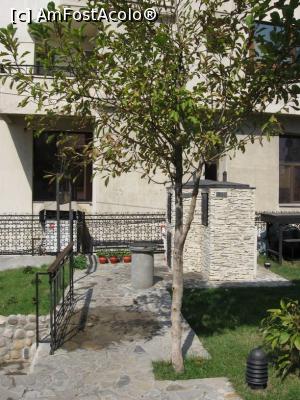 [P04] Biserica Bucur - lumânărar și toacă (imagine din 2010).  » foto by tata123 🔱
 - 
<span class="allrVoted glyphicon glyphicon-heart hidden" id="av833021"></span>
<a class="m-l-10 hidden" id="sv833021" onclick="voting_Foto_DelVot(,833021,3729)" role="button">șterge vot <span class="glyphicon glyphicon-remove"></span></a>
<a id="v9833021" class=" c-red"  onclick="voting_Foto_SetVot(833021)" role="button"><span class="glyphicon glyphicon-heart-empty"></span> <b>LIKE</b> = Votează poza</a> <img class="hidden"  id="f833021W9" src="/imagini/loader.gif" border="0" /><span class="AjErrMes hidden" id="e833021ErM"></span>