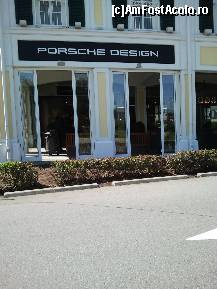 [P15] Porsche Design la Parndorf. Nu, maşini nu se vând acolo. Doar se face paradă cu ele:)) » foto by creivean
 - 
<span class="allrVoted glyphicon glyphicon-heart hidden" id="av311624"></span>
<a class="m-l-10 hidden" id="sv311624" onclick="voting_Foto_DelVot(,311624,4022)" role="button">șterge vot <span class="glyphicon glyphicon-remove"></span></a>
<a id="v9311624" class=" c-red"  onclick="voting_Foto_SetVot(311624)" role="button"><span class="glyphicon glyphicon-heart-empty"></span> <b>LIKE</b> = Votează poza</a> <img class="hidden"  id="f311624W9" src="/imagini/loader.gif" border="0" /><span class="AjErrMes hidden" id="e311624ErM"></span>