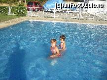 [P05] si copii au piscina » foto by catalinsiatit
 - 
<span class="allrVoted glyphicon glyphicon-heart hidden" id="av116064"></span>
<a class="m-l-10 hidden" id="sv116064" onclick="voting_Foto_DelVot(,116064,4248)" role="button">șterge vot <span class="glyphicon glyphicon-remove"></span></a>
<a id="v9116064" class=" c-red"  onclick="voting_Foto_SetVot(116064)" role="button"><span class="glyphicon glyphicon-heart-empty"></span> <b>LIKE</b> = Votează poza</a> <img class="hidden"  id="f116064W9" src="/imagini/loader.gif" border="0" /><span class="AjErrMes hidden" id="e116064ErM"></span>