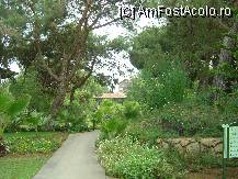 [P02] o foto din gradina imensa a hotelului.... » foto by soreno29
 - 
<span class="allrVoted glyphicon glyphicon-heart hidden" id="av10134"></span>
<a class="m-l-10 hidden" id="sv10134" onclick="voting_Foto_DelVot(,10134,11)" role="button">șterge vot <span class="glyphicon glyphicon-remove"></span></a>
<a id="v910134" class=" c-red"  onclick="voting_Foto_SetVot(10134)" role="button"><span class="glyphicon glyphicon-heart-empty"></span> <b>LIKE</b> = Votează poza</a> <img class="hidden"  id="f10134W9" src="/imagini/loader.gif" border="0" /><span class="AjErrMes hidden" id="e10134ErM"></span>