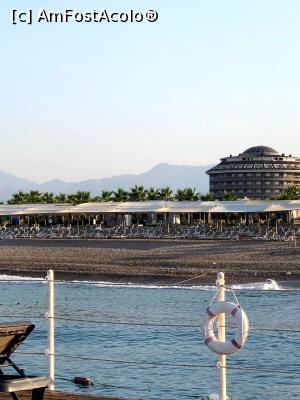 [P15] De pe ponton - plaja si hotelul Sunmelia Beach » foto by alicera2001
 - 
<span class="allrVoted glyphicon glyphicon-heart hidden" id="av1250820"></span>
<a class="m-l-10 hidden" id="sv1250820" onclick="voting_Foto_DelVot(,1250820,158)" role="button">șterge vot <span class="glyphicon glyphicon-remove"></span></a>
<a id="v91250820" class=" c-red"  onclick="voting_Foto_SetVot(1250820)" role="button"><span class="glyphicon glyphicon-heart-empty"></span> <b>LIKE</b> = Votează poza</a> <img class="hidden"  id="f1250820W9" src="/imagini/loader.gif" border="0" /><span class="AjErrMes hidden" id="e1250820ErM"></span>