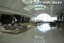 [P09] Hotel Miracle - lobby » foto by BogdanS
 - 
<span class="allrVoted glyphicon glyphicon-heart hidden" id="av322820"></span>
<a class="m-l-10 hidden" id="sv322820" onclick="voting_Foto_DelVot(,322820,16)" role="button">șterge vot <span class="glyphicon glyphicon-remove"></span></a>
<a id="v9322820" class=" c-red"  onclick="voting_Foto_SetVot(322820)" role="button"><span class="glyphicon glyphicon-heart-empty"></span> <b>LIKE</b> = Votează poza</a> <img class="hidden"  id="f322820W9" src="/imagini/loader.gif" border="0" /><span class="AjErrMes hidden" id="e322820ErM"></span>