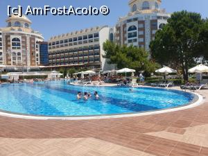 [P10] Piscina de relaxare.  O parte din ea. » foto by calincheita
 - 
<span class="allrVoted glyphicon glyphicon-heart hidden" id="av1234666"></span>
<a class="m-l-10 hidden" id="sv1234666" onclick="voting_Foto_DelVot(,1234666,175)" role="button">șterge vot <span class="glyphicon glyphicon-remove"></span></a>
<a id="v91234666" class=" c-red"  onclick="voting_Foto_SetVot(1234666)" role="button"><span class="glyphicon glyphicon-heart-empty"></span> <b>LIKE</b> = Votează poza</a> <img class="hidden"  id="f1234666W9" src="/imagini/loader.gif" border="0" /><span class="AjErrMes hidden" id="e1234666ErM"></span>