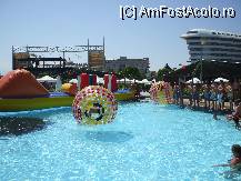 [P05] Jocuri la piscina » foto by crima
 - 
<span class="allrVoted glyphicon glyphicon-heart hidden" id="av9814"></span>
<a class="m-l-10 hidden" id="sv9814" onclick="voting_Foto_DelVot(,9814,176)" role="button">șterge vot <span class="glyphicon glyphicon-remove"></span></a>
<a id="v99814" class=" c-red"  onclick="voting_Foto_SetVot(9814)" role="button"><span class="glyphicon glyphicon-heart-empty"></span> <b>LIKE</b> = Votează poza</a> <img class="hidden"  id="f9814W9" src="/imagini/loader.gif" border="0" /><span class="AjErrMes hidden" id="e9814ErM"></span>
