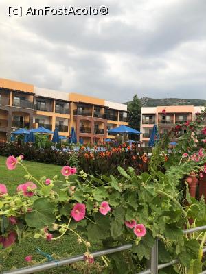 [P01] Resort » foto by Alina 88
 - 
<span class="allrVoted glyphicon glyphicon-heart hidden" id="av1137282"></span>
<a class="m-l-10 hidden" id="sv1137282" onclick="voting_Foto_DelVot(,1137282,19)" role="button">șterge vot <span class="glyphicon glyphicon-remove"></span></a>
<a id="v91137282" class=" c-red"  onclick="voting_Foto_SetVot(1137282)" role="button"><span class="glyphicon glyphicon-heart-empty"></span> <b>LIKE</b> = Votează poza</a> <img class="hidden"  id="f1137282W9" src="/imagini/loader.gif" border="0" /><span class="AjErrMes hidden" id="e1137282ErM"></span>