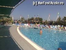 [P02] aceeasi piscina in partea opusa » foto by nicolcrys
 - 
<span class="allrVoted glyphicon glyphicon-heart hidden" id="av308027"></span>
<a class="m-l-10 hidden" id="sv308027" onclick="voting_Foto_DelVot(,308027,19)" role="button">șterge vot <span class="glyphicon glyphicon-remove"></span></a>
<a id="v9308027" class=" c-red"  onclick="voting_Foto_SetVot(308027)" role="button"><span class="glyphicon glyphicon-heart-empty"></span> <b>LIKE</b> = Votează poza</a> <img class="hidden"  id="f308027W9" src="/imagini/loader.gif" border="0" /><span class="AjErrMes hidden" id="e308027ErM"></span>