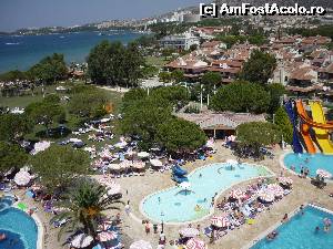 [P02] tot de sus, cu alta piscine si marea » foto by ralucaflori
 - 
<span class="allrVoted glyphicon glyphicon-heart hidden" id="av522324"></span>
<a class="m-l-10 hidden" id="sv522324" onclick="voting_Foto_DelVot(,522324,20)" role="button">șterge vot <span class="glyphicon glyphicon-remove"></span></a>
<a id="v9522324" class=" c-red"  onclick="voting_Foto_SetVot(522324)" role="button"><span class="glyphicon glyphicon-heart-empty"></span> <b>LIKE</b> = Votează poza</a> <img class="hidden"  id="f522324W9" src="/imagini/loader.gif" border="0" /><span class="AjErrMes hidden" id="e522324ErM"></span>