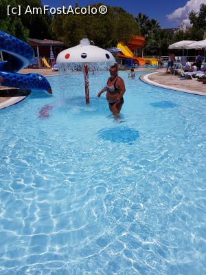 [P22] piscina copiilor » foto by marival
 - 
<span class="allrVoted glyphicon glyphicon-heart hidden" id="av989302"></span>
<a class="m-l-10 hidden" id="sv989302" onclick="voting_Foto_DelVot(,989302,20)" role="button">șterge vot <span class="glyphicon glyphicon-remove"></span></a>
<a id="v9989302" class=" c-red"  onclick="voting_Foto_SetVot(989302)" role="button"><span class="glyphicon glyphicon-heart-empty"></span> <b>LIKE</b> = Votează poza</a> <img class="hidden"  id="f989302W9" src="/imagini/loader.gif" border="0" /><span class="AjErrMes hidden" id="e989302ErM"></span>