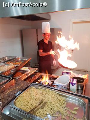 [P07] asa se preparau pastele era 1 zi inauntru apoi s a mutat afara cu preparatul » foto by marival
 - 
<span class="allrVoted glyphicon glyphicon-heart hidden" id="av989287"></span>
<a class="m-l-10 hidden" id="sv989287" onclick="voting_Foto_DelVot(,989287,20)" role="button">șterge vot <span class="glyphicon glyphicon-remove"></span></a>
<a id="v9989287" class=" c-red"  onclick="voting_Foto_SetVot(989287)" role="button"><span class="glyphicon glyphicon-heart-empty"></span> <b>LIKE</b> = Votează poza</a> <img class="hidden"  id="f989287W9" src="/imagini/loader.gif" border="0" /><span class="AjErrMes hidden" id="e989287ErM"></span>