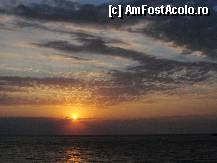 [P08] Apus vazut de pe acoperisul hotelului Ephesia » foto by andreea_kamelya
 - 
<span class="allrVoted glyphicon glyphicon-heart hidden" id="av295938"></span>
<a class="m-l-10 hidden" id="sv295938" onclick="voting_Foto_DelVot(,295938,217)" role="button">șterge vot <span class="glyphicon glyphicon-remove"></span></a>
<a id="v9295938" class=" c-red"  onclick="voting_Foto_SetVot(295938)" role="button"><span class="glyphicon glyphicon-heart-empty"></span> <b>LIKE</b> = Votează poza</a> <img class="hidden"  id="f295938W9" src="/imagini/loader.gif" border="0" /><span class="AjErrMes hidden" id="e295938ErM"></span>