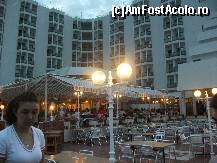 [P01] restaurantul in exterior, seara este minunat » foto by buburutza25
 - 
<span class="allrVoted glyphicon glyphicon-heart hidden" id="av121804"></span>
<a class="m-l-10 hidden" id="sv121804" onclick="voting_Foto_DelVot(,121804,220)" role="button">șterge vot <span class="glyphicon glyphicon-remove"></span></a>
<a id="v9121804" class=" c-red"  onclick="voting_Foto_SetVot(121804)" role="button"><span class="glyphicon glyphicon-heart-empty"></span> <b>LIKE</b> = Votează poza</a> <img class="hidden"  id="f121804W9" src="/imagini/loader.gif" border="0" /><span class="AjErrMes hidden" id="e121804ErM"></span>