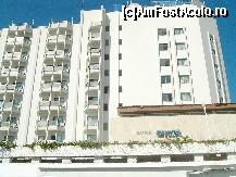 [P10] Intrarea in hotel vazuta din parcare » foto by Aeerdna*
 - 
<span class="allrVoted glyphicon glyphicon-heart hidden" id="av145186"></span>
<a class="m-l-10 hidden" id="sv145186" onclick="voting_Foto_DelVot(,145186,220)" role="button">șterge vot <span class="glyphicon glyphicon-remove"></span></a>
<a id="v9145186" class=" c-red"  onclick="voting_Foto_SetVot(145186)" role="button"><span class="glyphicon glyphicon-heart-empty"></span> <b>LIKE</b> = Votează poza</a> <img class="hidden"  id="f145186W9" src="/imagini/loader.gif" border="0" /><span class="AjErrMes hidden" id="e145186ErM"></span>