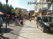 [P07] Kusadasi, Drumul spre Bazar » foto by Aeerdna*
 - 
<span class="allrVoted glyphicon glyphicon-heart hidden" id="av145179"></span>
<a class="m-l-10 hidden" id="sv145179" onclick="voting_Foto_DelVot(,145179,220)" role="button">șterge vot <span class="glyphicon glyphicon-remove"></span></a>
<a id="v9145179" class=" c-red"  onclick="voting_Foto_SetVot(145179)" role="button"><span class="glyphicon glyphicon-heart-empty"></span> <b>LIKE</b> = Votează poza</a> <img class="hidden"  id="f145179W9" src="/imagini/loader.gif" border="0" /><span class="AjErrMes hidden" id="e145179ErM"></span>