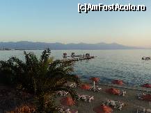 [P18] vedere de la beach bar » foto by bg
 - 
<span class="allrVoted glyphicon glyphicon-heart hidden" id="av339656"></span>
<a class="m-l-10 hidden" id="sv339656" onclick="voting_Foto_DelVot(,339656,220)" role="button">șterge vot <span class="glyphicon glyphicon-remove"></span></a>
<a id="v9339656" class=" c-red"  onclick="voting_Foto_SetVot(339656)" role="button"><span class="glyphicon glyphicon-heart-empty"></span> <b>LIKE</b> = Votează poza</a> <img class="hidden"  id="f339656W9" src="/imagini/loader.gif" border="0" /><span class="AjErrMes hidden" id="e339656ErM"></span>