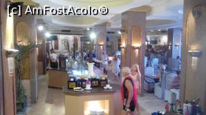 [P04] La parter, langa receptie, se intra in restaurantul unde aveam masa " AI"  » foto by dorgo
 - 
<span class="allrVoted glyphicon glyphicon-heart hidden" id="av1072429"></span>
<a class="m-l-10 hidden" id="sv1072429" onclick="voting_Foto_DelVot(,1072429,24)" role="button">șterge vot <span class="glyphicon glyphicon-remove"></span></a>
<a id="v91072429" class=" c-red"  onclick="voting_Foto_SetVot(1072429)" role="button"><span class="glyphicon glyphicon-heart-empty"></span> <b>LIKE</b> = Votează poza</a> <img class="hidden"  id="f1072429W9" src="/imagini/loader.gif" border="0" /><span class="AjErrMes hidden" id="e1072429ErM"></span>