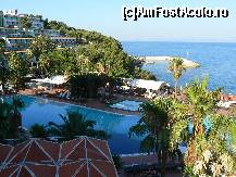 [P06] Piscina de langa hotel vazuta de pe terasa unde se servea masa » foto by Xander
 - 
<span class="allrVoted glyphicon glyphicon-heart hidden" id="av437788"></span>
<a class="m-l-10 hidden" id="sv437788" onclick="voting_Foto_DelVot(,437788,309)" role="button">șterge vot <span class="glyphicon glyphicon-remove"></span></a>
<a id="v9437788" class=" c-red"  onclick="voting_Foto_SetVot(437788)" role="button"><span class="glyphicon glyphicon-heart-empty"></span> <b>LIKE</b> = Votează poza</a> <img class="hidden"  id="f437788W9" src="/imagini/loader.gif" border="0" /><span class="AjErrMes hidden" id="e437788ErM"></span>