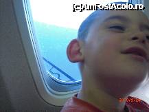 [P05] piciul meu in avion » foto by sorin stelistul
 - 
<span class="allrVoted glyphicon glyphicon-heart hidden" id="av191510"></span>
<a class="m-l-10 hidden" id="sv191510" onclick="voting_Foto_DelVot(,191510,362)" role="button">șterge vot <span class="glyphicon glyphicon-remove"></span></a>
<a id="v9191510" class=" c-red"  onclick="voting_Foto_SetVot(191510)" role="button"><span class="glyphicon glyphicon-heart-empty"></span> <b>LIKE</b> = Votează poza</a> <img class="hidden"  id="f191510W9" src="/imagini/loader.gif" border="0" /><span class="AjErrMes hidden" id="e191510ErM"></span>