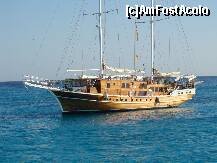 [P22] Corabie ancorata la malul Insulei.Ireal. » foto by costin1968
 - 
<span class="allrVoted glyphicon glyphicon-heart hidden" id="av155359"></span>
<a class="m-l-10 hidden" id="sv155359" onclick="voting_Foto_DelVot(,155359,371)" role="button">șterge vot <span class="glyphicon glyphicon-remove"></span></a>
<a id="v9155359" class=" c-red"  onclick="voting_Foto_SetVot(155359)" role="button"><span class="glyphicon glyphicon-heart-empty"></span> <b>LIKE</b> = Votează poza</a> <img class="hidden"  id="f155359W9" src="/imagini/loader.gif" border="0" /><span class="AjErrMes hidden" id="e155359ErM"></span>