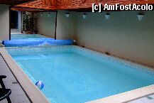 [P4x] Piscina acoperita iarna+descoperita vara! » foto by ioana*
 - 
<span class="allrVoted glyphicon glyphicon-heart hidden" id="av288"></span>
<a class="m-l-10 hidden" id="sv288" onclick="voting_Foto_DelVot(,288,384)" role="button">șterge vot <span class="glyphicon glyphicon-remove"></span></a>
<a id="v9288" class=" c-red"  onclick="voting_Foto_SetVot(288)" role="button"><span class="glyphicon glyphicon-heart-empty"></span> <b>LIKE</b> = Votează poza</a> <img class="hidden"  id="f288W9" src="/imagini/loader.gif" border="0" /><span class="AjErrMes hidden" id="e288ErM"></span>