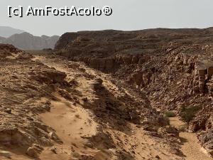 [P79] Canionul colorat &ndash; o minune a naturii, intrarea &icirc;n canion » foto by nicole33
 - 
<span class="allrVoted glyphicon glyphicon-heart hidden" id="av1331376"></span>
<a class="m-l-10 hidden" id="sv1331376" onclick="voting_Foto_DelVot(,1331376,385)" role="button">șterge vot <span class="glyphicon glyphicon-remove"></span></a>
<a id="v91331376" class=" c-red"  onclick="voting_Foto_SetVot(1331376)" role="button"><span class="glyphicon glyphicon-heart-empty"></span> <b>LIKE</b> = Votează poza</a> <img class="hidden"  id="f1331376W9" src="/imagini/loader.gif" border="0" /><span class="AjErrMes hidden" id="e1331376ErM"></span>