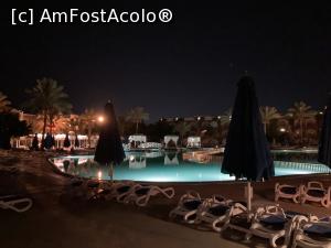 [P06] Piscina noaptea » foto by Carmen47
 - 
<span class="allrVoted glyphicon glyphicon-heart hidden" id="av1301509"></span>
<a class="m-l-10 hidden" id="sv1301509" onclick="voting_Foto_DelVot(,1301509,394)" role="button">șterge vot <span class="glyphicon glyphicon-remove"></span></a>
<a id="v91301509" class=" c-red"  onclick="voting_Foto_SetVot(1301509)" role="button"><span class="glyphicon glyphicon-heart-empty"></span> <b>LIKE</b> = Votează poza</a> <img class="hidden"  id="f1301509W9" src="/imagini/loader.gif" border="0" /><span class="AjErrMes hidden" id="e1301509ErM"></span>