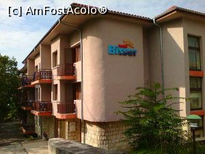 [P02] Hotelul Bisser iti apare in fata cand vii de la receptie » foto by Radu Tudoran
 - 
<span class="allrVoted glyphicon glyphicon-heart hidden" id="av769943"></span>
<a class="m-l-10 hidden" id="sv769943" onclick="voting_Foto_DelVot(,769943,403)" role="button">șterge vot <span class="glyphicon glyphicon-remove"></span></a>
<a id="v9769943" class=" c-red"  onclick="voting_Foto_SetVot(769943)" role="button"><span class="glyphicon glyphicon-heart-empty"></span> <b>LIKE</b> = Votează poza</a> <img class="hidden"  id="f769943W9" src="/imagini/loader.gif" border="0" /><span class="AjErrMes hidden" id="e769943ErM"></span>