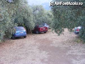 [P05] parking a la grec » foto by nicknick
 - 
<span class="allrVoted glyphicon glyphicon-heart hidden" id="av454886"></span>
<a class="m-l-10 hidden" id="sv454886" onclick="voting_Foto_DelVot(,454886,411)" role="button">șterge vot <span class="glyphicon glyphicon-remove"></span></a>
<a id="v9454886" class=" c-red"  onclick="voting_Foto_SetVot(454886)" role="button"><span class="glyphicon glyphicon-heart-empty"></span> <b>LIKE</b> = Votează poza</a> <img class="hidden"  id="f454886W9" src="/imagini/loader.gif" border="0" /><span class="AjErrMes hidden" id="e454886ErM"></span>