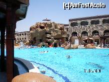[P06] Cele 2 tobogane destul de mari unde ne petreceam timul la piscina si adulti si copii » foto by naicul63
 - 
<span class="allrVoted glyphicon glyphicon-heart hidden" id="av216360"></span>
<a class="m-l-10 hidden" id="sv216360" onclick="voting_Foto_DelVot(,216360,422)" role="button">șterge vot <span class="glyphicon glyphicon-remove"></span></a>
<a id="v9216360" class=" c-red"  onclick="voting_Foto_SetVot(216360)" role="button"><span class="glyphicon glyphicon-heart-empty"></span> <b>LIKE</b> = Votează poza</a> <img class="hidden"  id="f216360W9" src="/imagini/loader.gif" border="0" /><span class="AjErrMes hidden" id="e216360ErM"></span>