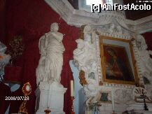 [P10x] detaliu din manastire, sculpturi de pe vremea renasterii tarzii » foto by tm67bru
 - 
<span class="allrVoted glyphicon glyphicon-heart hidden" id="av760"></span>
<a class="m-l-10 hidden" id="sv760" onclick="voting_Foto_DelVot(,760,442)" role="button">șterge vot <span class="glyphicon glyphicon-remove"></span></a>
<a id="v9760" class=" c-red"  onclick="voting_Foto_SetVot(760)" role="button"><span class="glyphicon glyphicon-heart-empty"></span> <b>LIKE</b> = Votează poza</a> <img class="hidden"  id="f760W9" src="/imagini/loader.gif" border="0" /><span class="AjErrMes hidden" id="e760ErM"></span>