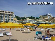 [P01] Restaurantul dintre cele 2 hoteluri Obzor si Izgrev » foto by zpedro*
 - 
<span class="allrVoted glyphicon glyphicon-heart hidden" id="av10399"></span>
<a class="m-l-10 hidden" id="sv10399" onclick="voting_Foto_DelVot(,10399,452)" role="button">șterge vot <span class="glyphicon glyphicon-remove"></span></a>
<a id="v910399" class=" c-red"  onclick="voting_Foto_SetVot(10399)" role="button"><span class="glyphicon glyphicon-heart-empty"></span> <b>LIKE</b> = Votează poza</a> <img class="hidden"  id="f10399W9" src="/imagini/loader.gif" border="0" /><span class="AjErrMes hidden" id="e10399ErM"></span>