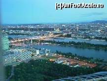 [P25] Viena - Donauturm, vedere spre Prater. » foto by Dragoș_MD
 - 
<span class="allrVoted glyphicon glyphicon-heart hidden" id="av222059"></span>
<a class="m-l-10 hidden" id="sv222059" onclick="voting_Foto_DelVot(,222059,461)" role="button">șterge vot <span class="glyphicon glyphicon-remove"></span></a>
<a id="v9222059" class=" c-red"  onclick="voting_Foto_SetVot(222059)" role="button"><span class="glyphicon glyphicon-heart-empty"></span> <b>LIKE</b> = Votează poza</a> <img class="hidden"  id="f222059W9" src="/imagini/loader.gif" border="0" /><span class="AjErrMes hidden" id="e222059ErM"></span>