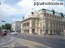 [P06] Viena - Opera. » foto by Dragoș_MD
 - 
<span class="allrVoted glyphicon glyphicon-heart hidden" id="av222024"></span>
<a class="m-l-10 hidden" id="sv222024" onclick="voting_Foto_DelVot(,222024,461)" role="button">șterge vot <span class="glyphicon glyphicon-remove"></span></a>
<a id="v9222024" class=" c-red"  onclick="voting_Foto_SetVot(222024)" role="button"><span class="glyphicon glyphicon-heart-empty"></span> <b>LIKE</b> = Votează poza</a> <img class="hidden"  id="f222024W9" src="/imagini/loader.gif" border="0" /><span class="AjErrMes hidden" id="e222024ErM"></span>