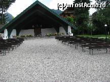 [P12] St Gilgen - un mini-teatru in aer liber, loc in care duminica sunt diferite spectacole » foto by cristi_an3000
 - 
<span class="allrVoted glyphicon glyphicon-heart hidden" id="av109695"></span>
<a class="m-l-10 hidden" id="sv109695" onclick="voting_Foto_DelVot(,109695,461)" role="button">șterge vot <span class="glyphicon glyphicon-remove"></span></a>
<a id="v9109695" class=" c-red"  onclick="voting_Foto_SetVot(109695)" role="button"><span class="glyphicon glyphicon-heart-empty"></span> <b>LIKE</b> = Votează poza</a> <img class="hidden"  id="f109695W9" src="/imagini/loader.gif" border="0" /><span class="AjErrMes hidden" id="e109695ErM"></span>