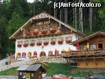 [P04] doar sunte in Austria, nu?  casele sunt frumos intretinute si aranjte » foto by cristi_an3000
 - 
<span class="allrVoted glyphicon glyphicon-heart hidden" id="av109678"></span>
<a class="m-l-10 hidden" id="sv109678" onclick="voting_Foto_DelVot(,109678,461)" role="button">șterge vot <span class="glyphicon glyphicon-remove"></span></a>
<a id="v9109678" class=" c-red"  onclick="voting_Foto_SetVot(109678)" role="button"><span class="glyphicon glyphicon-heart-empty"></span> <b>LIKE</b> = Votează poza</a> <img class="hidden"  id="f109678W9" src="/imagini/loader.gif" border="0" /><span class="AjErrMes hidden" id="e109678ErM"></span>