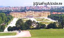 [P09] Palatul Shonbrunn văzut de la Glorinette. Viena, Austria.  » foto by traian.leuca †
 - 
<span class="allrVoted glyphicon glyphicon-heart hidden" id="av485254"></span>
<a class="m-l-10 hidden" id="sv485254" onclick="voting_Foto_DelVot(,485254,461)" role="button">șterge vot <span class="glyphicon glyphicon-remove"></span></a>
<a id="v9485254" class=" c-red"  onclick="voting_Foto_SetVot(485254)" role="button"><span class="glyphicon glyphicon-heart-empty"></span> <b>LIKE</b> = Votează poza</a> <img class="hidden"  id="f485254W9" src="/imagini/loader.gif" border="0" /><span class="AjErrMes hidden" id="e485254ErM"></span>