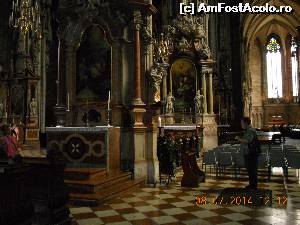 [P14] interior catedrala sf. Stefan » foto by zlatna
 - 
<span class="allrVoted glyphicon glyphicon-heart hidden" id="av528680"></span>
<a class="m-l-10 hidden" id="sv528680" onclick="voting_Foto_DelVot(,528680,461)" role="button">șterge vot <span class="glyphicon glyphicon-remove"></span></a>
<a id="v9528680" class=" c-red"  onclick="voting_Foto_SetVot(528680)" role="button"><span class="glyphicon glyphicon-heart-empty"></span> <b>LIKE</b> = Votează poza</a> <img class="hidden"  id="f528680W9" src="/imagini/loader.gif" border="0" /><span class="AjErrMes hidden" id="e528680ErM"></span>