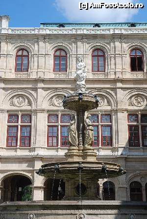 [P16] Viena, Opera de Stat din Viena, Staatsoper » foto by unq
 - 
<span class="allrVoted glyphicon glyphicon-heart hidden" id="av486092"></span>
<a class="m-l-10 hidden" id="sv486092" onclick="voting_Foto_DelVot(,486092,461)" role="button">șterge vot <span class="glyphicon glyphicon-remove"></span></a>
<a id="v9486092" class=" c-red"  onclick="voting_Foto_SetVot(486092)" role="button"><span class="glyphicon glyphicon-heart-empty"></span> <b>LIKE</b> = Votează poza</a> <img class="hidden"  id="f486092W9" src="/imagini/loader.gif" border="0" /><span class="AjErrMes hidden" id="e486092ErM"></span>