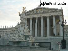 [P33] Austria - Viena - cladirea in stil grecesc a Parlamentului » foto by Diaura*
 - 
<span class="allrVoted glyphicon glyphicon-heart hidden" id="av219518"></span>
<a class="m-l-10 hidden" id="sv219518" onclick="voting_Foto_DelVot(,219518,461)" role="button">șterge vot <span class="glyphicon glyphicon-remove"></span></a>
<a id="v9219518" class=" c-red"  onclick="voting_Foto_SetVot(219518)" role="button"><span class="glyphicon glyphicon-heart-empty"></span> <b>LIKE</b> = Votează poza</a> <img class="hidden"  id="f219518W9" src="/imagini/loader.gif" border="0" /><span class="AjErrMes hidden" id="e219518ErM"></span>
