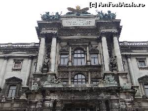 [P27] Neue Burg, fațada posterioară (vedere din Burggarten)  » foto by Camelia19
 - 
<span class="allrVoted glyphicon glyphicon-heart hidden" id="av601081"></span>
<a class="m-l-10 hidden" id="sv601081" onclick="voting_Foto_DelVot(,601081,461)" role="button">șterge vot <span class="glyphicon glyphicon-remove"></span></a>
<a id="v9601081" class=" c-red"  onclick="voting_Foto_SetVot(601081)" role="button"><span class="glyphicon glyphicon-heart-empty"></span> <b>LIKE</b> = Votează poza</a> <img class="hidden"  id="f601081W9" src="/imagini/loader.gif" border="0" /><span class="AjErrMes hidden" id="e601081ErM"></span>