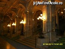 [P33] inauntru la Opera, langa casa de bilete-pe acolo se intra in sala. » foto by adryana
 - 
<span class="allrVoted glyphicon glyphicon-heart hidden" id="av312626"></span>
<a class="m-l-10 hidden" id="sv312626" onclick="voting_Foto_DelVot(,312626,461)" role="button">șterge vot <span class="glyphicon glyphicon-remove"></span></a>
<a id="v9312626" class=" c-red"  onclick="voting_Foto_SetVot(312626)" role="button"><span class="glyphicon glyphicon-heart-empty"></span> <b>LIKE</b> = Votează poza</a> <img class="hidden"  id="f312626W9" src="/imagini/loader.gif" border="0" /><span class="AjErrMes hidden" id="e312626ErM"></span>