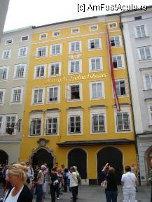 [P05] Locul de nastere al lui Mozart » foto by DanCld
 - 
<span class="allrVoted glyphicon glyphicon-heart hidden" id="av216971"></span>
<a class="m-l-10 hidden" id="sv216971" onclick="voting_Foto_DelVot(,216971,464)" role="button">șterge vot <span class="glyphicon glyphicon-remove"></span></a>
<a id="v9216971" class=" c-red"  onclick="voting_Foto_SetVot(216971)" role="button"><span class="glyphicon glyphicon-heart-empty"></span> <b>LIKE</b> = Votează poza</a> <img class="hidden"  id="f216971W9" src="/imagini/loader.gif" border="0" /><span class="AjErrMes hidden" id="e216971ErM"></span>