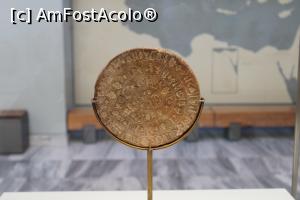 [P80] Creta, Heraklion, Muzeul de Arheologie, Celebrul Disc de la Phaistos » foto by mprofeanu
 - 
<span class="allrVoted glyphicon glyphicon-heart hidden" id="av1261772"></span>
<a class="m-l-10 hidden" id="sv1261772" onclick="voting_Foto_DelVot(,1261772,481)" role="button">șterge vot <span class="glyphicon glyphicon-remove"></span></a>
<a id="v91261772" class=" c-red"  onclick="voting_Foto_SetVot(1261772)" role="button"><span class="glyphicon glyphicon-heart-empty"></span> <b>LIKE</b> = Votează poza</a> <img class="hidden"  id="f1261772W9" src="/imagini/loader.gif" border="0" /><span class="AjErrMes hidden" id="e1261772ErM"></span>