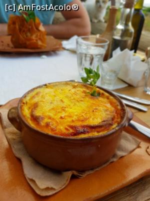 [P15] Musaka Gramvousa Restaurant » foto by AndreeDeea
 - 
<span class="allrVoted glyphicon glyphicon-heart hidden" id="av977249"></span>
<a class="m-l-10 hidden" id="sv977249" onclick="voting_Foto_DelVot(,977249,481)" role="button">șterge vot <span class="glyphicon glyphicon-remove"></span></a>
<a id="v9977249" class=" c-red"  onclick="voting_Foto_SetVot(977249)" role="button"><span class="glyphicon glyphicon-heart-empty"></span> <b>LIKE</b> = Votează poza</a> <img class="hidden"  id="f977249W9" src="/imagini/loader.gif" border="0" /><span class="AjErrMes hidden" id="e977249ErM"></span>