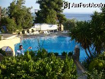 [P01] piscina hotelului...e mica, dar are o cascada micutza...o nebunie de masaj. » foto by georgebutuc
 - 
<span class="allrVoted glyphicon glyphicon-heart hidden" id="av1180"></span>
<a class="m-l-10 hidden" id="sv1180" onclick="voting_Foto_DelVot(,1180,536)" role="button">șterge vot <span class="glyphicon glyphicon-remove"></span></a>
<a id="v91180" class=" c-red"  onclick="voting_Foto_SetVot(1180)" role="button"><span class="glyphicon glyphicon-heart-empty"></span> <b>LIKE</b> = Votează poza</a> <img class="hidden"  id="f1180W9" src="/imagini/loader.gif" border="0" /><span class="AjErrMes hidden" id="e1180ErM"></span>