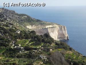 P01 [FEB-2018] Dingli Cliffs. Straturi de rocă sedimentată