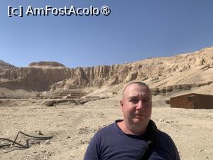 [P22] Templul Hatsepsut din Luxor,subsemnatul » foto by AZE
 - 
<span class="allrVoted glyphicon glyphicon-heart hidden" id="av1418379"></span>
<a class="m-l-10 hidden" id="sv1418379" onclick="voting_Foto_DelVot(,1418379,566)" role="button">șterge vot <span class="glyphicon glyphicon-remove"></span></a>
<a id="v91418379" class=" c-red"  onclick="voting_Foto_SetVot(1418379)" role="button"><span class="glyphicon glyphicon-heart-empty"></span> <b>LIKE</b> = Votează poza</a> <img class="hidden"  id="f1418379W9" src="/imagini/loader.gif" border="0" /><span class="AjErrMes hidden" id="e1418379ErM"></span>