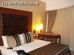[P08] Rixos Sungate Beldibi - patul matrimonial şi biroul » foto by nicole33
 - 
<span class="allrVoted glyphicon glyphicon-heart hidden" id="av822535"></span>
<a class="m-l-10 hidden" id="sv822535" onclick="voting_Foto_DelVot(,822535,58)" role="button">șterge vot <span class="glyphicon glyphicon-remove"></span></a>
<a id="v9822535" class=" c-red"  onclick="voting_Foto_SetVot(822535)" role="button"><span class="glyphicon glyphicon-heart-empty"></span> <b>LIKE</b> = Votează poza</a> <img class="hidden"  id="f822535W9" src="/imagini/loader.gif" border="0" /><span class="AjErrMes hidden" id="e822535ErM"></span>