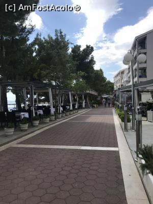 [P21] Promenada e contopită cu faleza » foto by krisstinna
 - 
<span class="allrVoted glyphicon glyphicon-heart hidden" id="av990376"></span>
<a class="m-l-10 hidden" id="sv990376" onclick="voting_Foto_DelVot(,990376,619)" role="button">șterge vot <span class="glyphicon glyphicon-remove"></span></a>
<a id="v9990376" class=" c-red"  onclick="voting_Foto_SetVot(990376)" role="button"><span class="glyphicon glyphicon-heart-empty"></span> <b>LIKE</b> = Votează poza</a> <img class="hidden"  id="f990376W9" src="/imagini/loader.gif" border="0" /><span class="AjErrMes hidden" id="e990376ErM"></span>