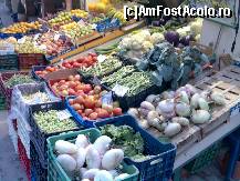 [P47] Tarabe cu legume fructe in Zante » foto by ldogaru
 - 
<span class="allrVoted glyphicon glyphicon-heart hidden" id="av190588"></span>
<a class="m-l-10 hidden" id="sv190588" onclick="voting_Foto_DelVot(,190588,639)" role="button">șterge vot <span class="glyphicon glyphicon-remove"></span></a>
<a id="v9190588" class=" c-red"  onclick="voting_Foto_SetVot(190588)" role="button"><span class="glyphicon glyphicon-heart-empty"></span> <b>LIKE</b> = Votează poza</a> <img class="hidden"  id="f190588W9" src="/imagini/loader.gif" border="0" /><span class="AjErrMes hidden" id="e190588ErM"></span>